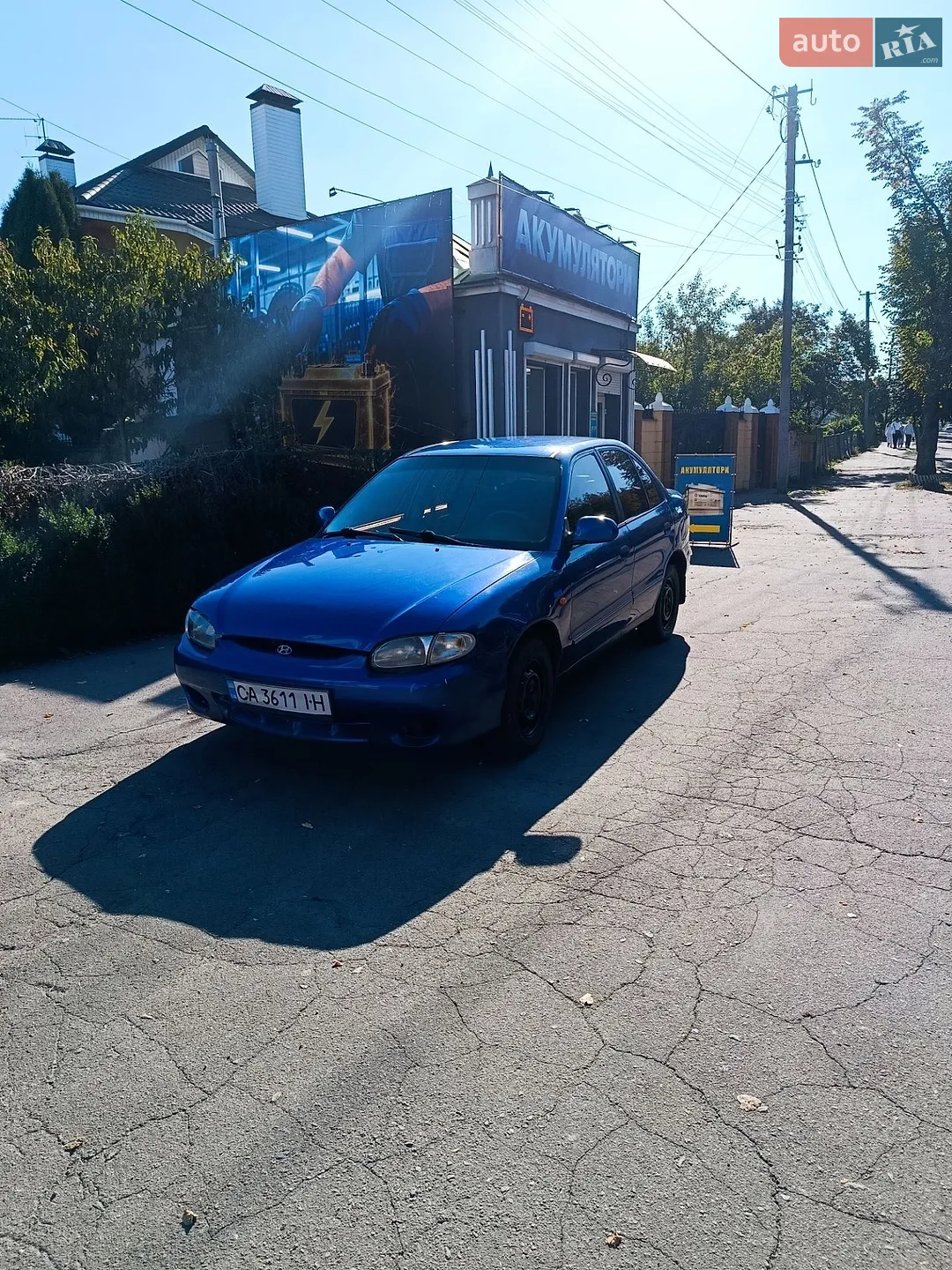 Hyundai Accent, 1998