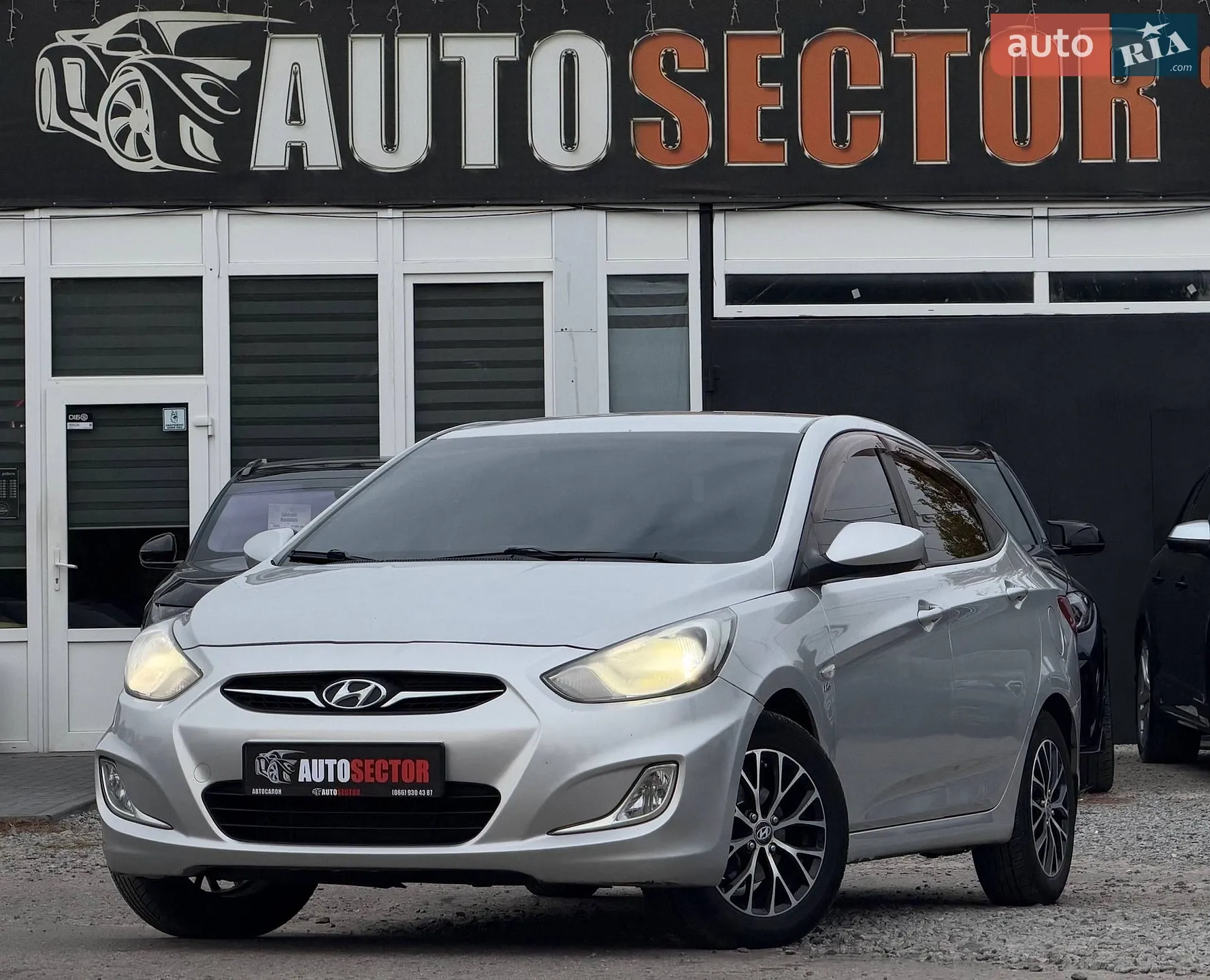 Hyundai Accent, 2011