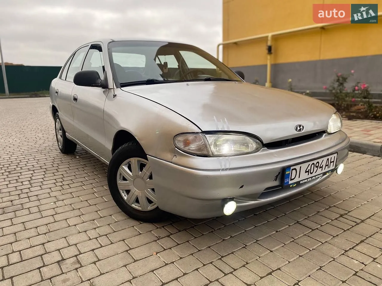 Hyundai Accent, 1995