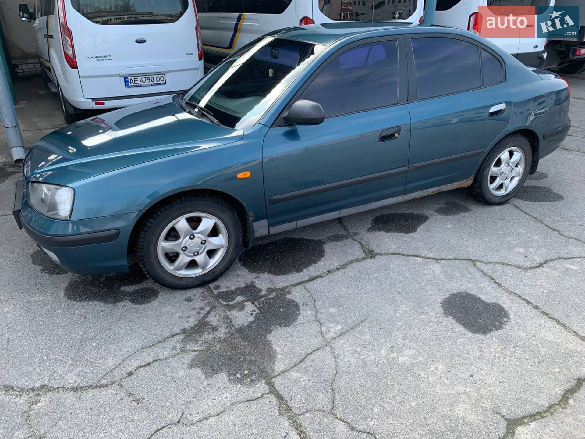 Hyundai Elantra, 2002