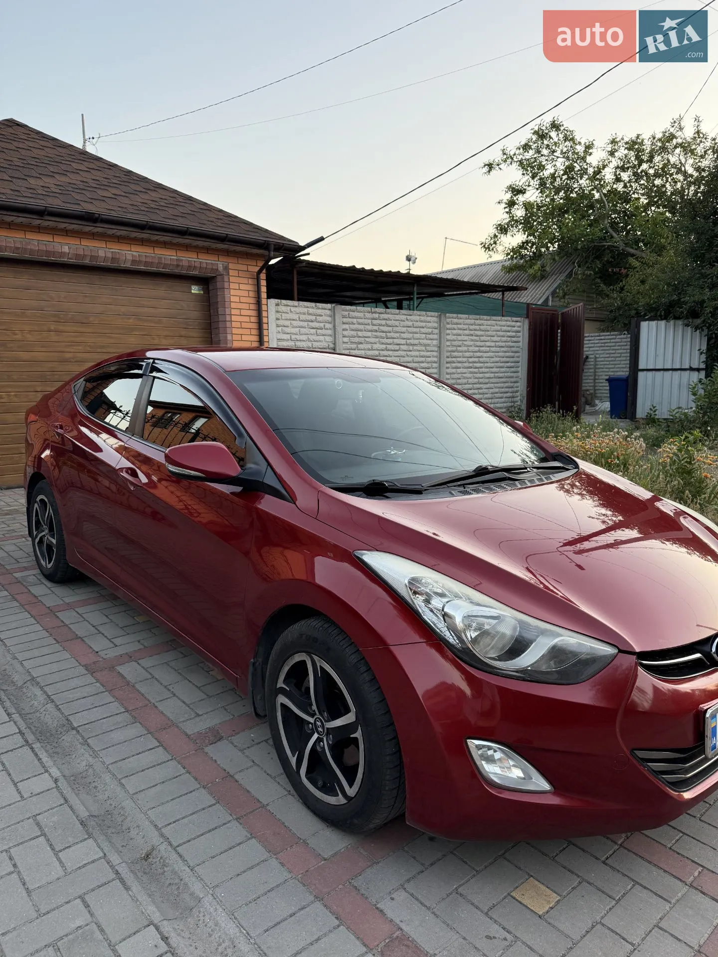 Hyundai Elantra, 2011