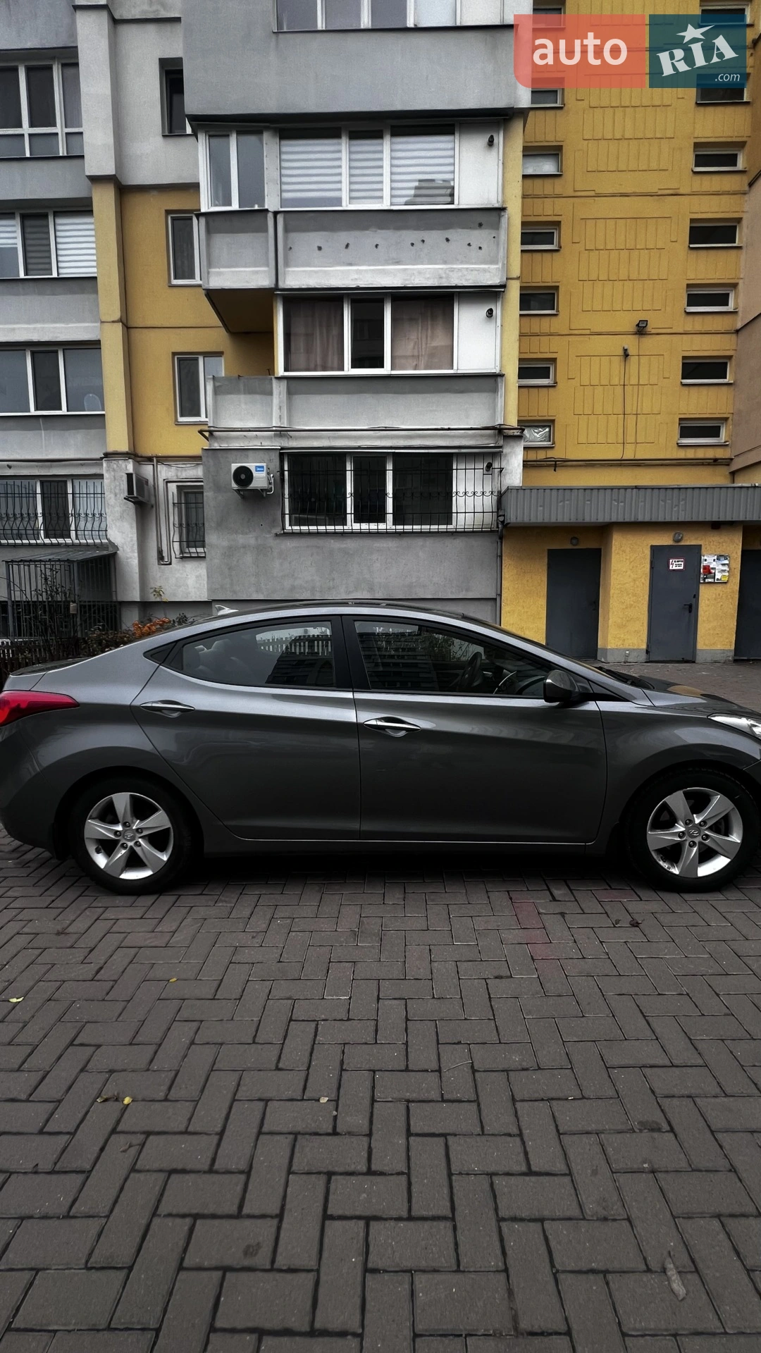 Hyundai Elantra, 2013