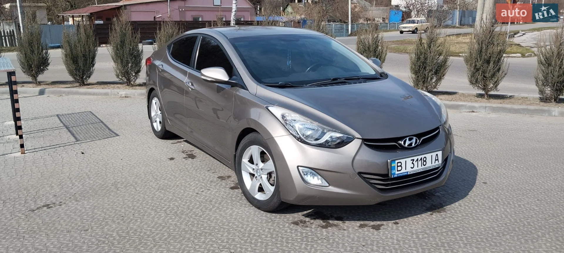 Hyundai Elantra, 2012