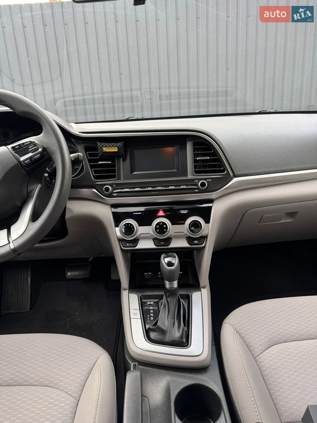 Hyundai Elantra, 2018