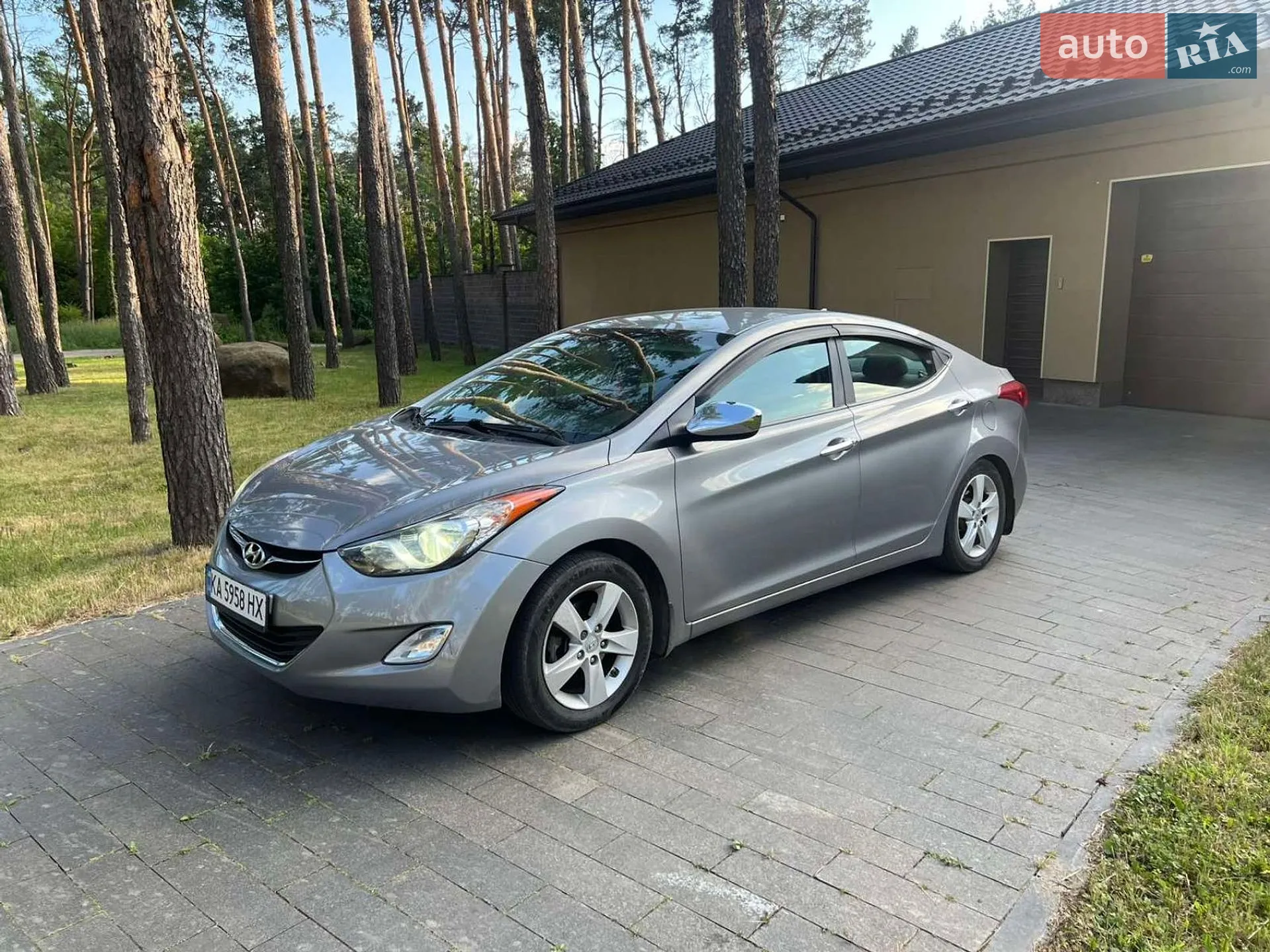 Hyundai Elantra, 2012