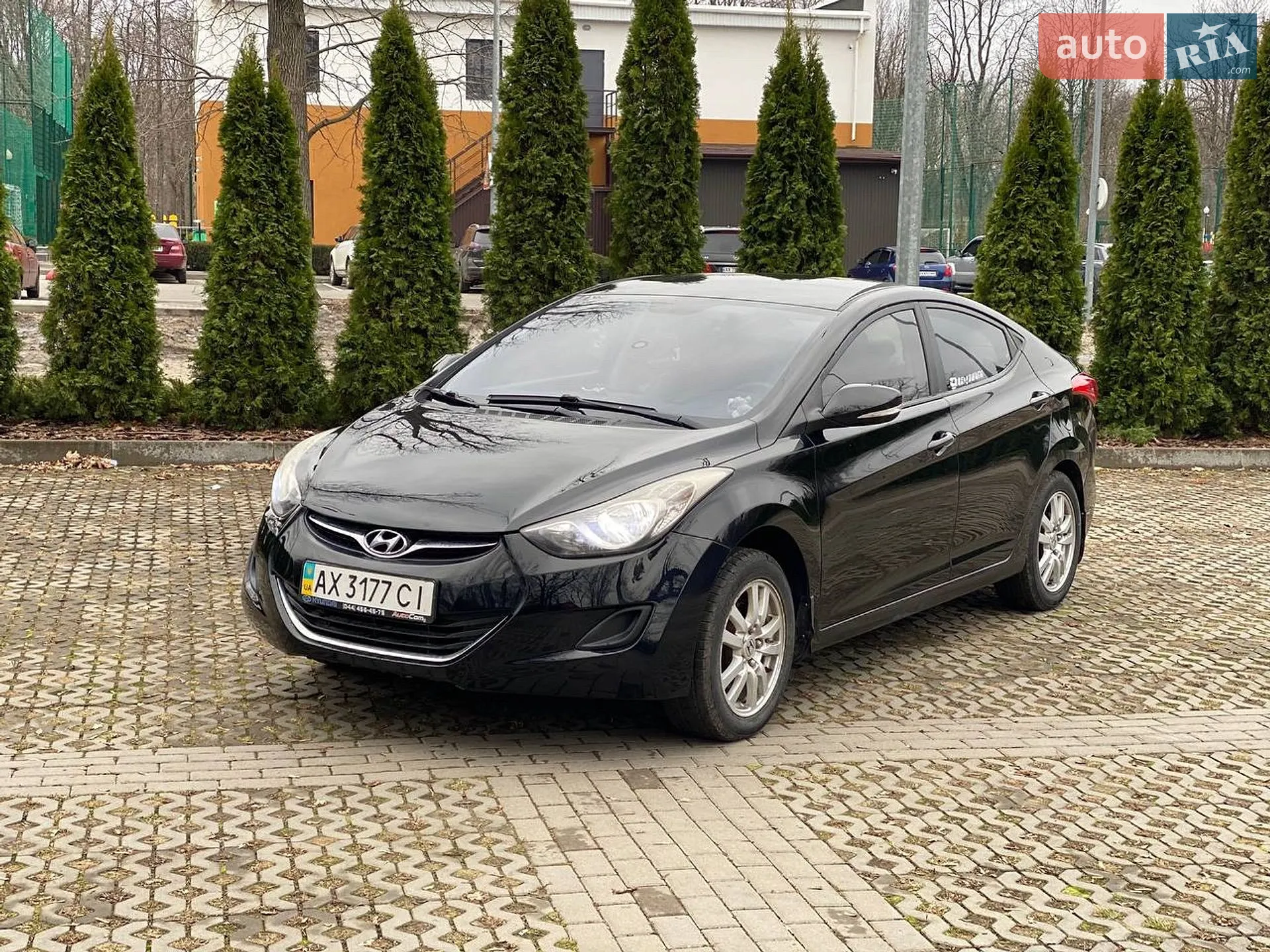 Hyundai Elantra, 2011