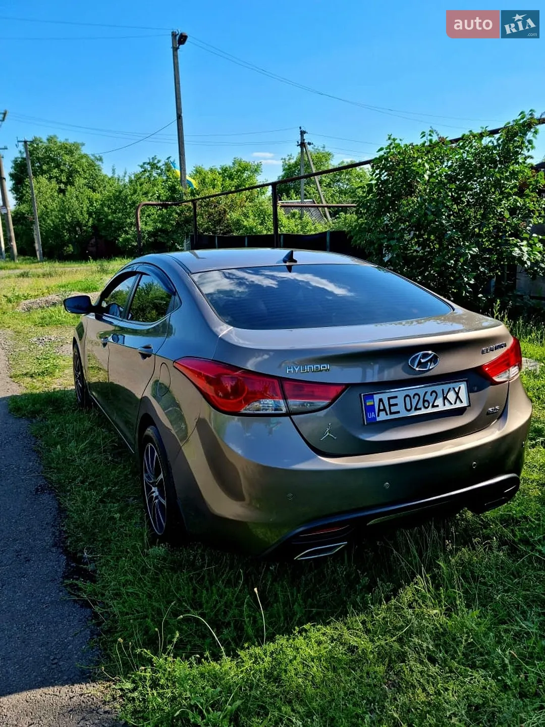 Hyundai Elantra, 2011