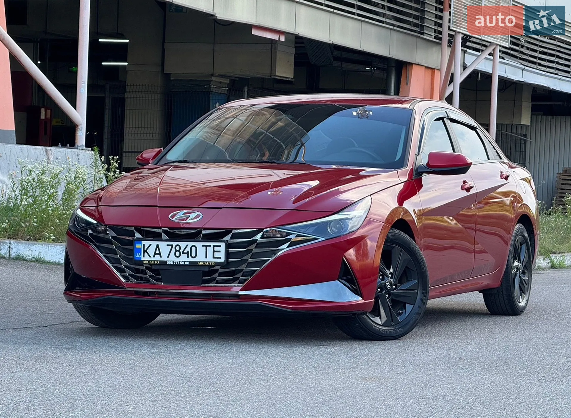 Hyundai Elantra, 2022
