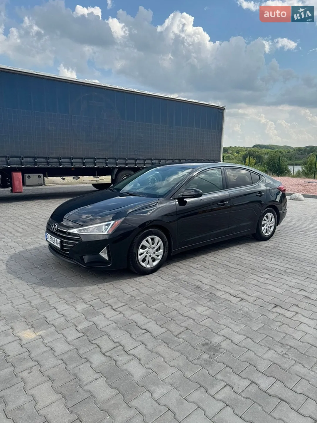 Hyundai Elantra, 2019
