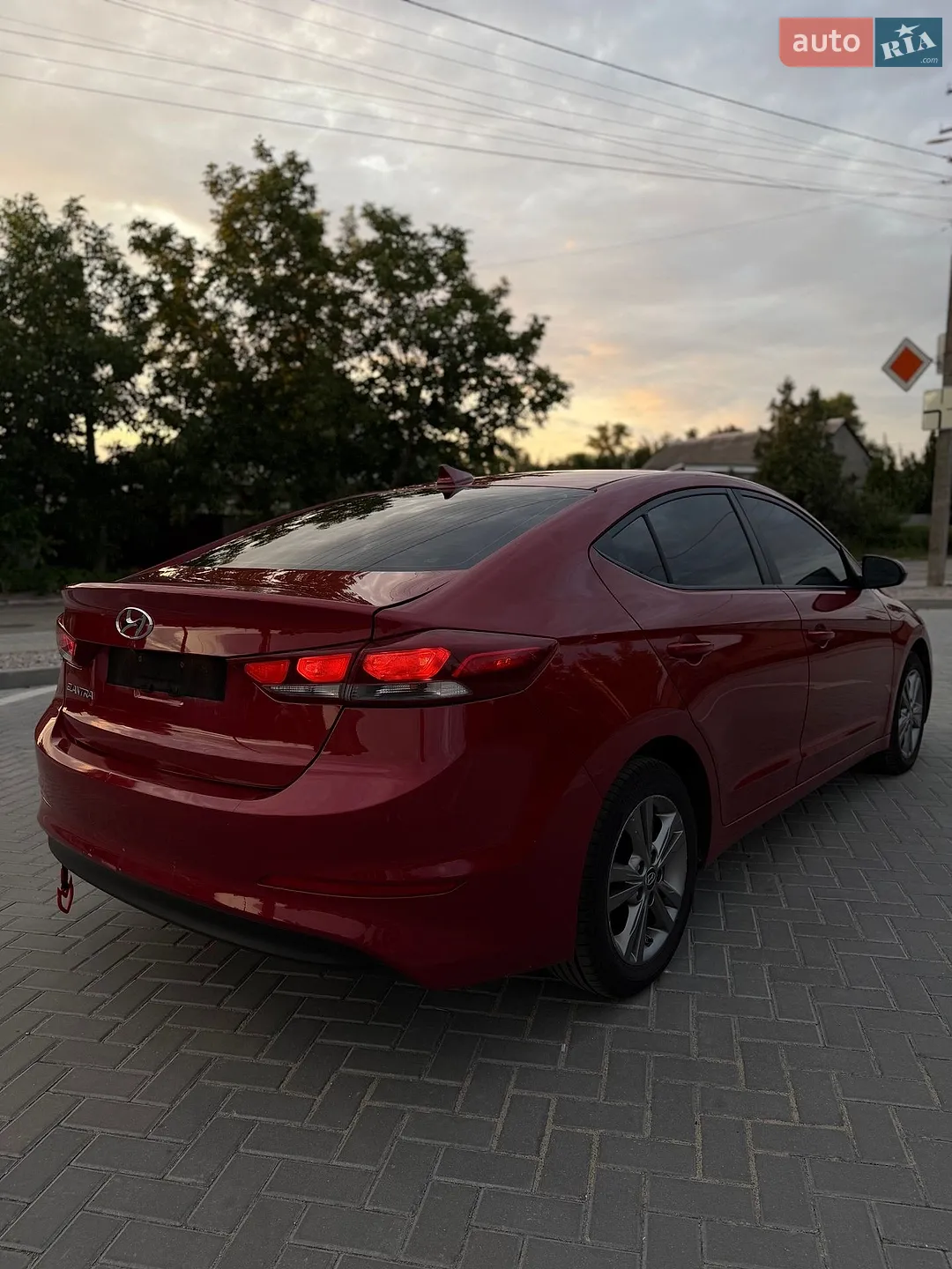 Hyundai Elantra, 2017