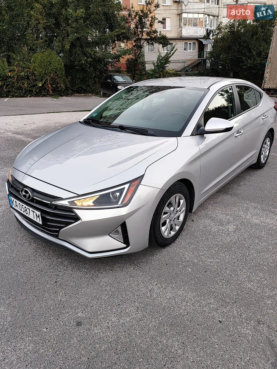Hyundai Elantra, 2019