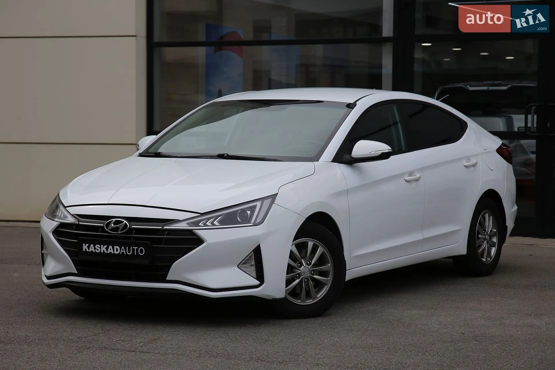 Hyundai Elantra, 2019