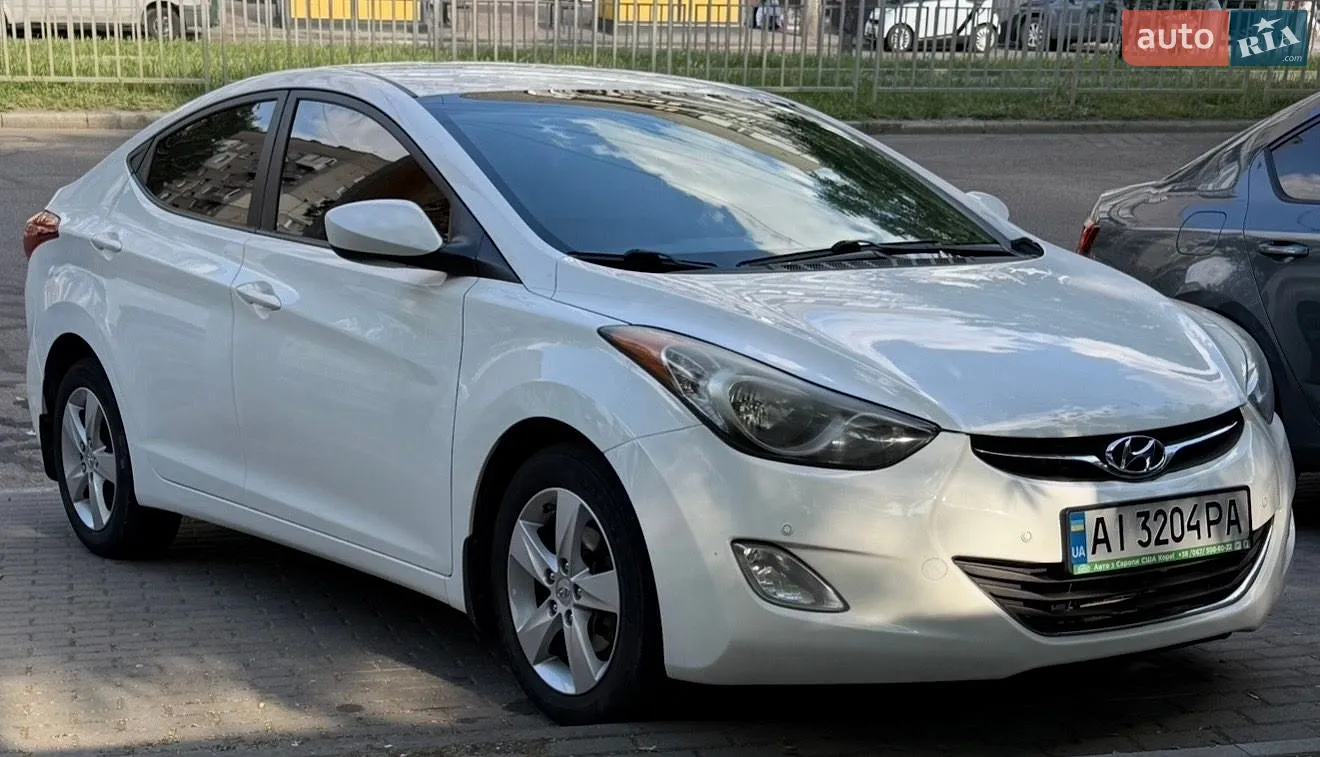 Hyundai Elantra, 2013