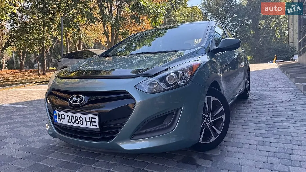 Hyundai Elantra, 2013