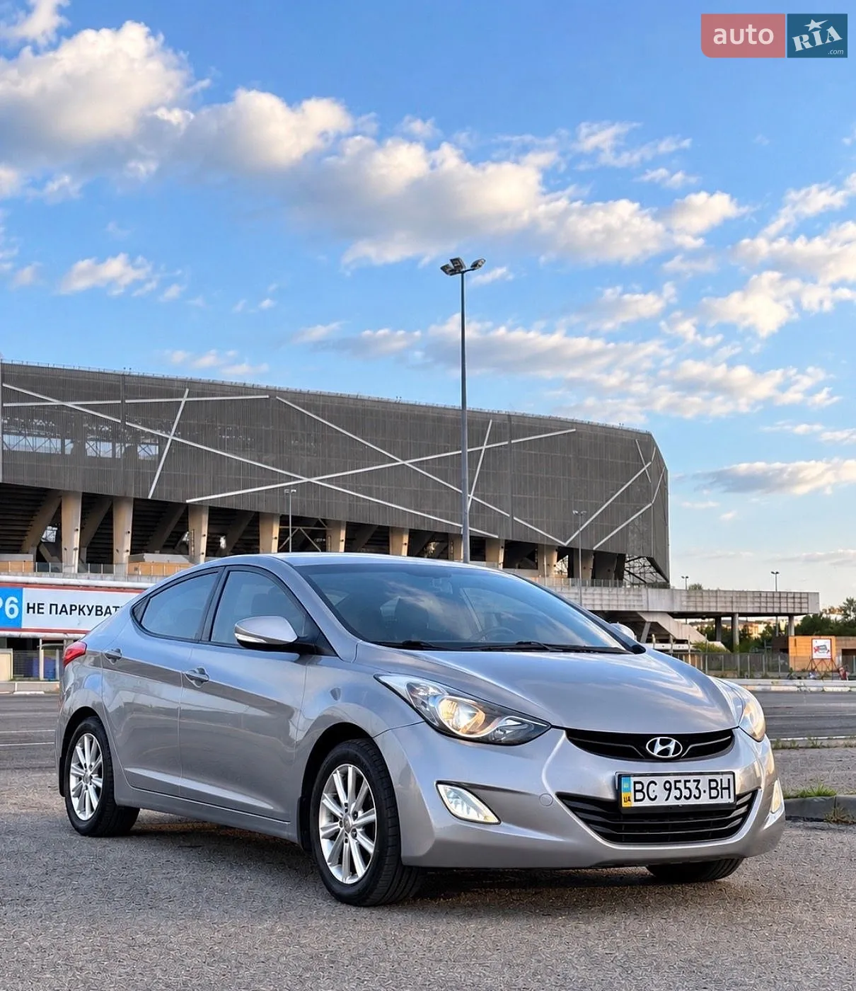 Hyundai Elantra, 2012