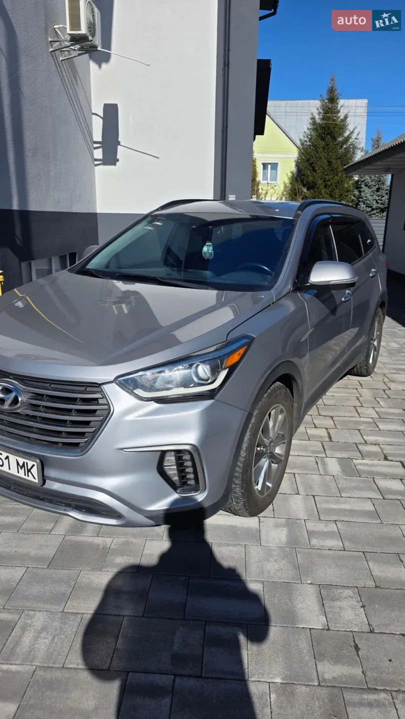 Hyundai Grand Santa Fe, 2016
