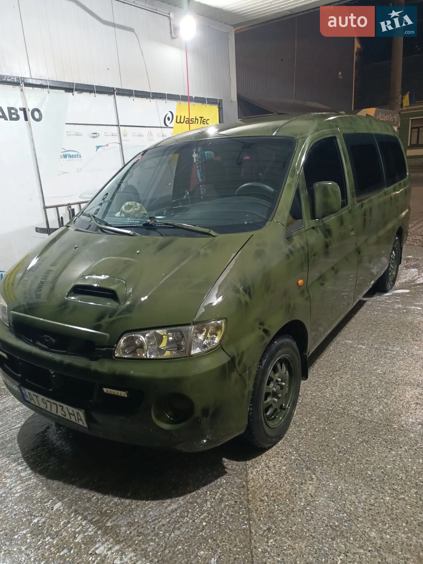 Hyundai H-1, 2001