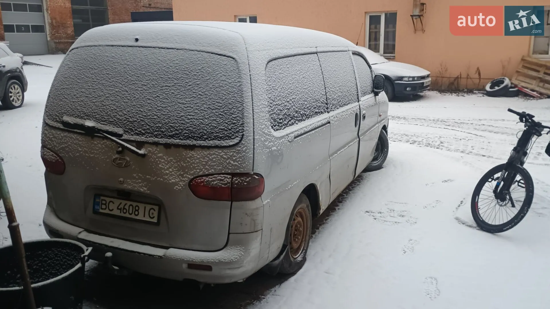 Hyundai H 200, 1999