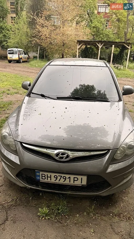 Hyundai i30, 2011