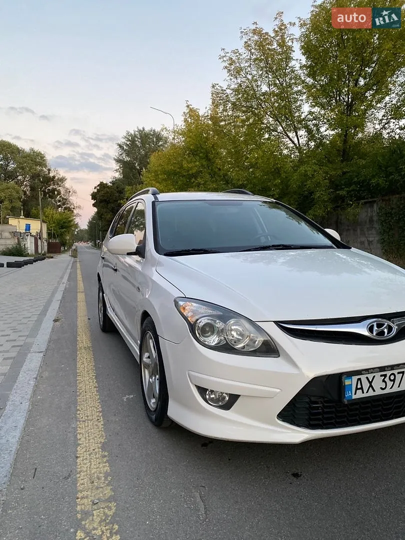 Hyundai i30, 2012