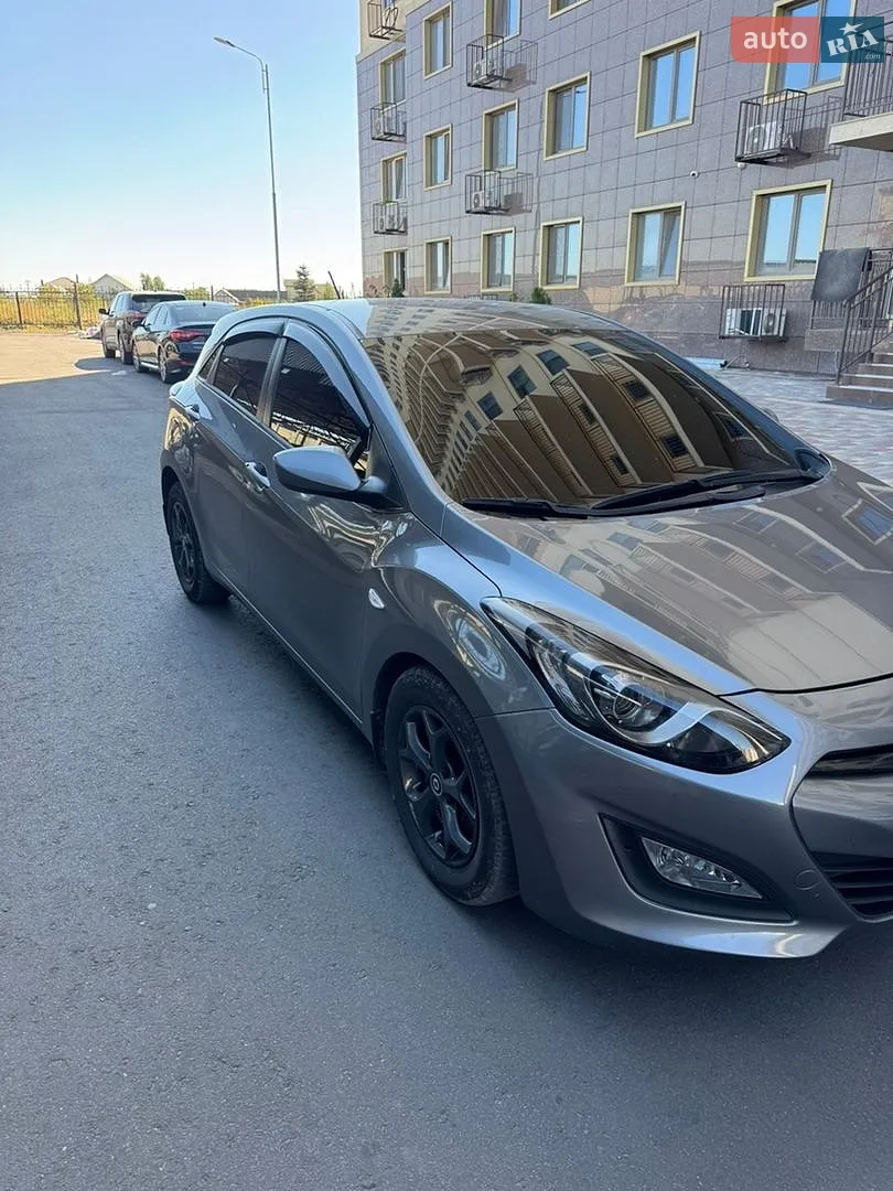 Hyundai i30, 2013