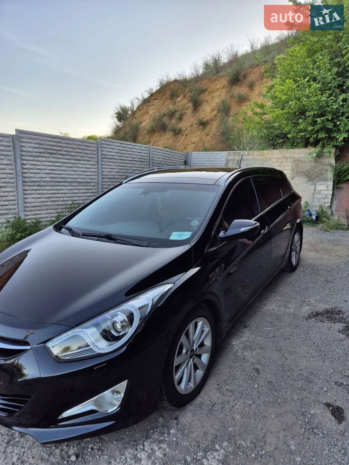 Hyundai i40, 2011