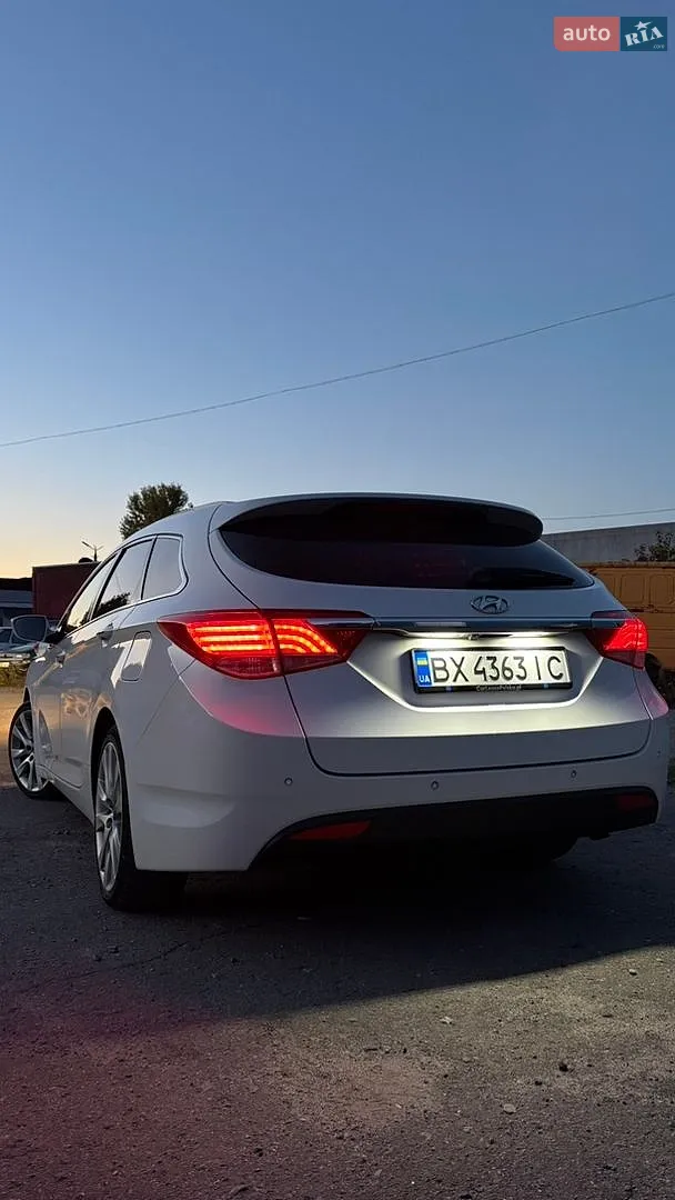 Hyundai i40, 2012