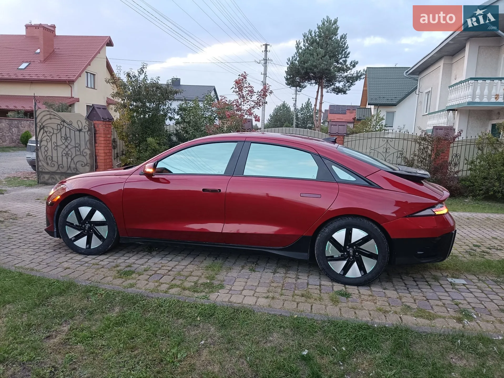 Hyundai Ioniq 6, 2024