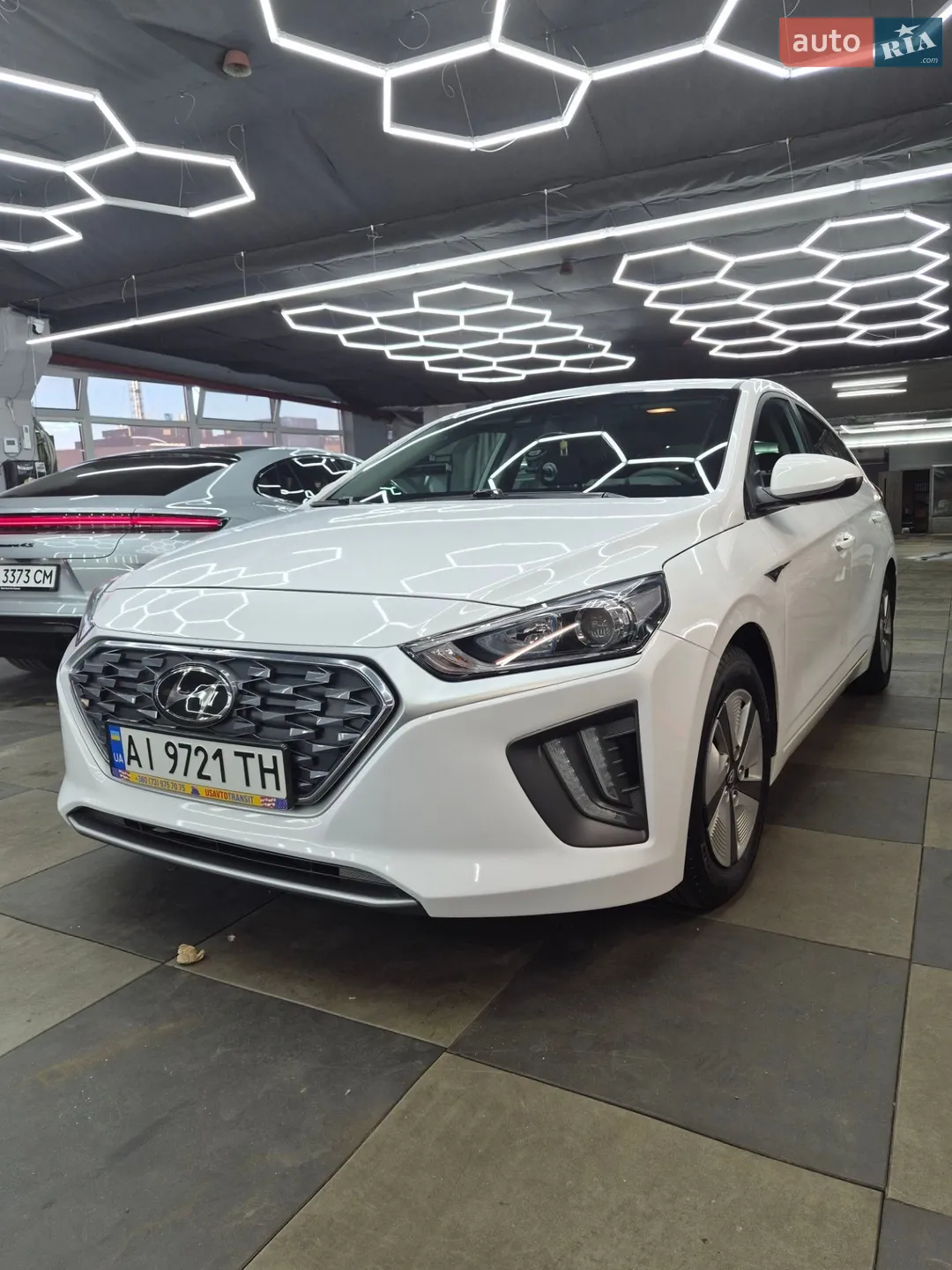 Hyundai Ioniq, 2021
