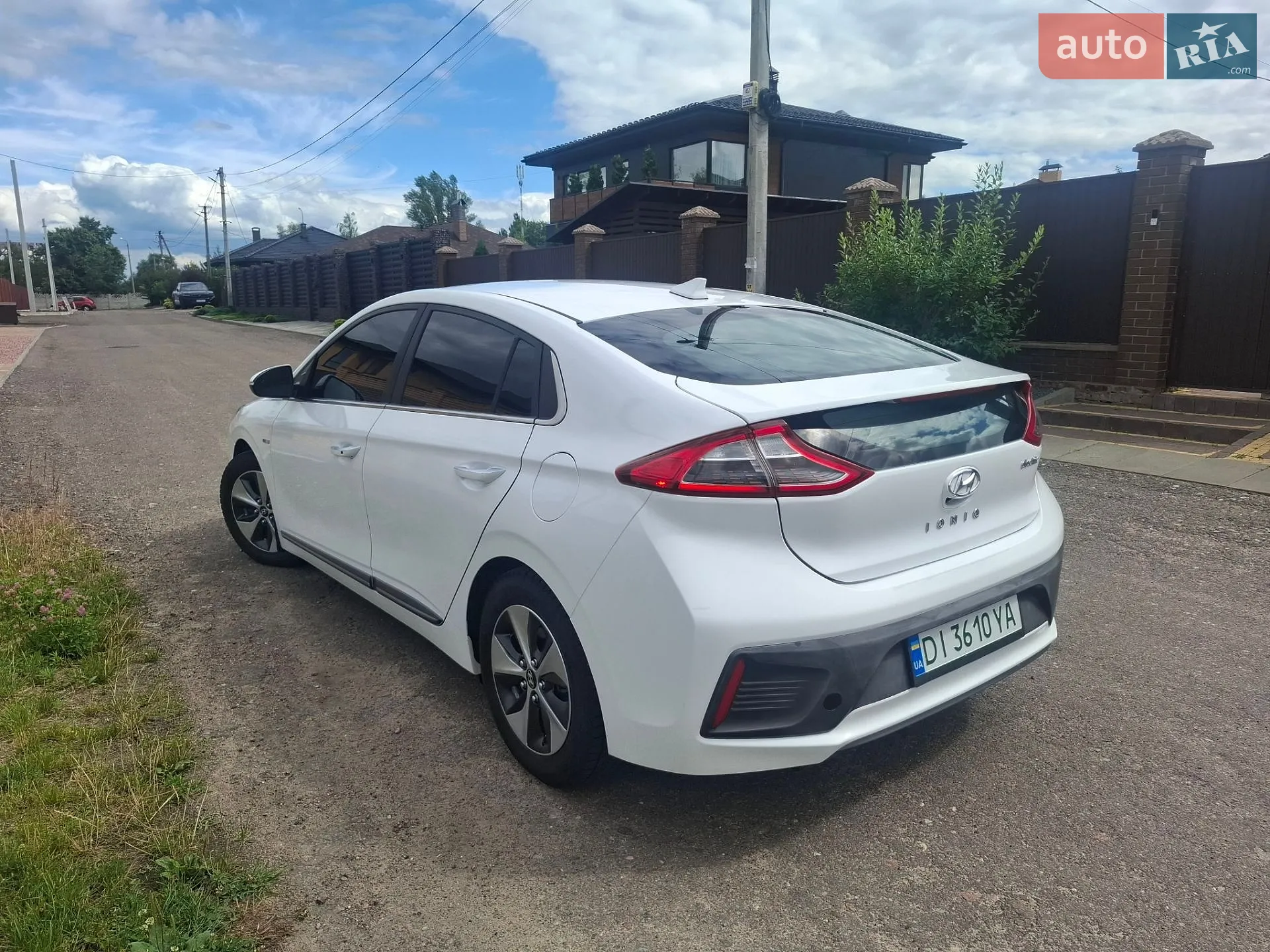 Hyundai Ioniq, 2017