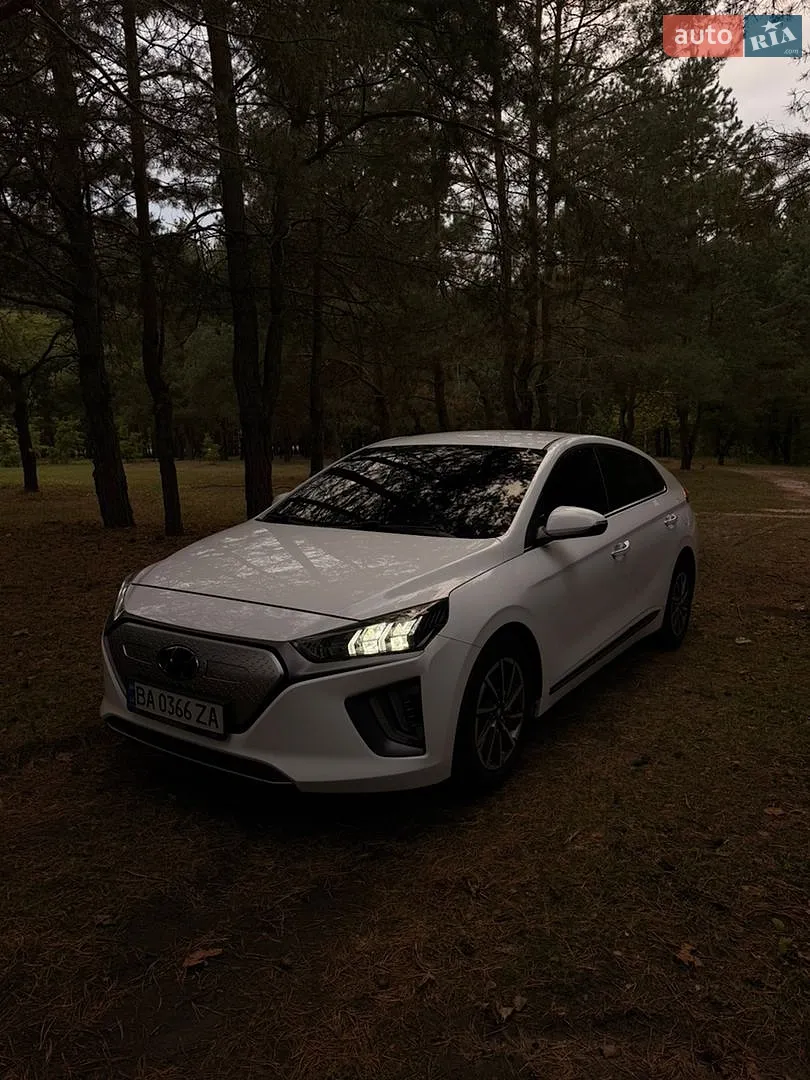 Hyundai Ioniq, 2020