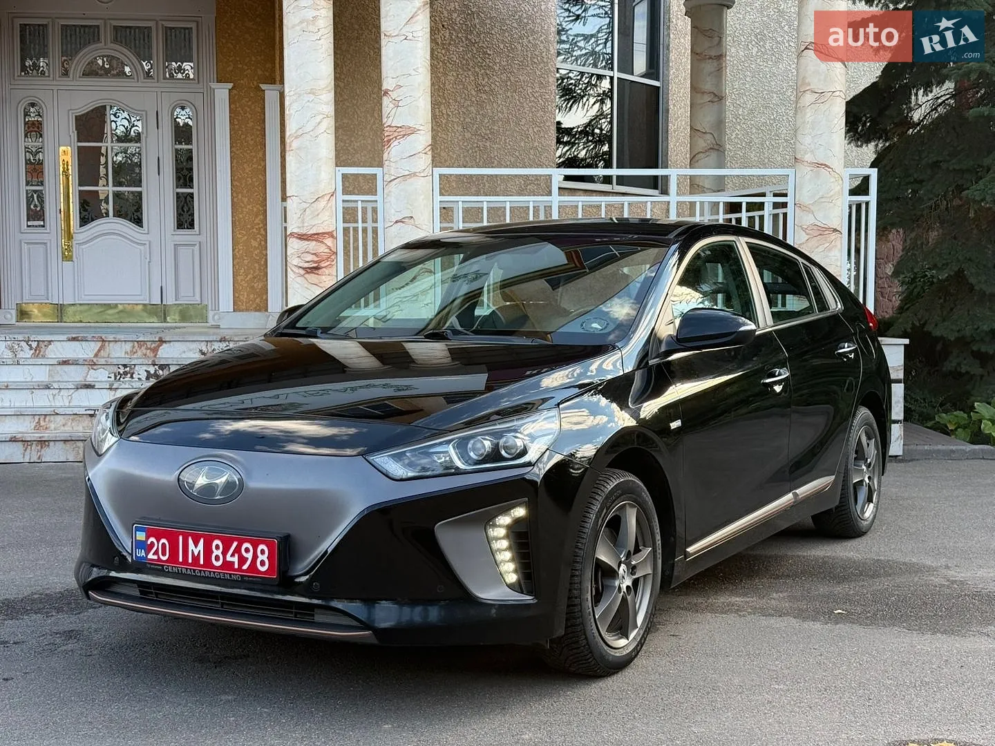 Hyundai Ioniq, 2016