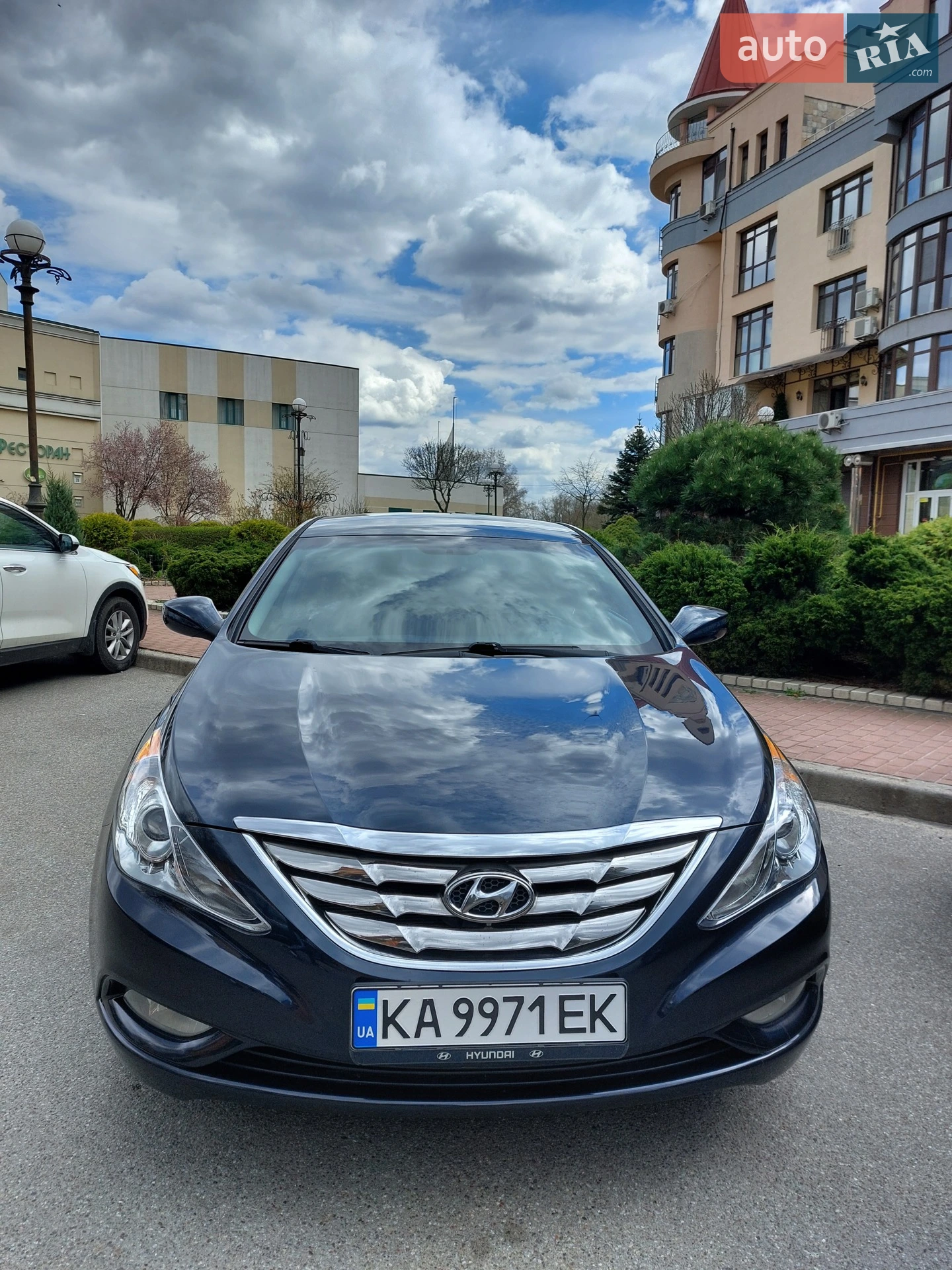 Hyundai Sonata, 2012