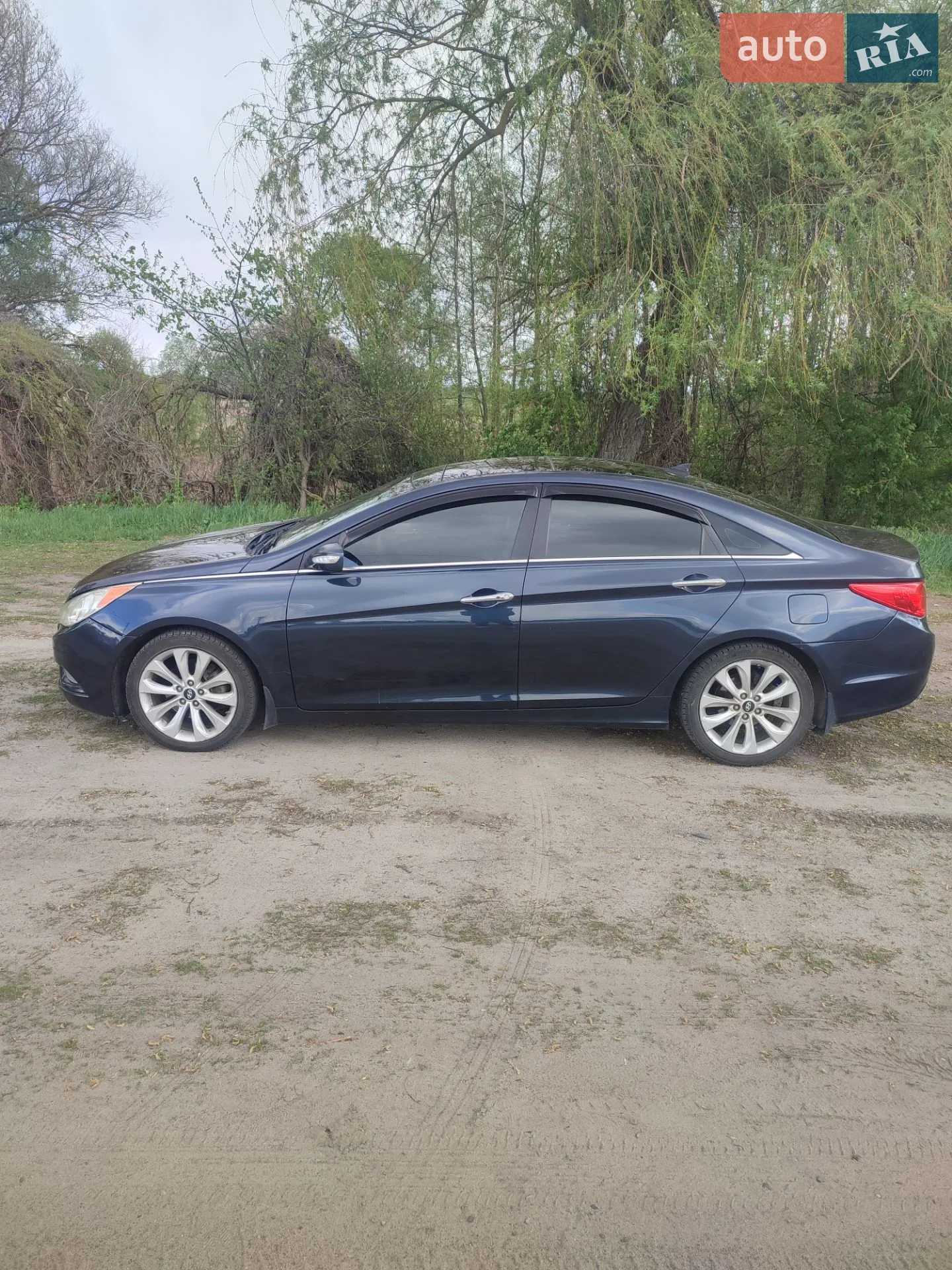 Hyundai Sonata, 2011