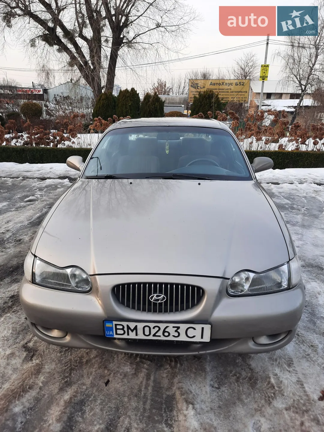 Hyundai Sonata, 1998