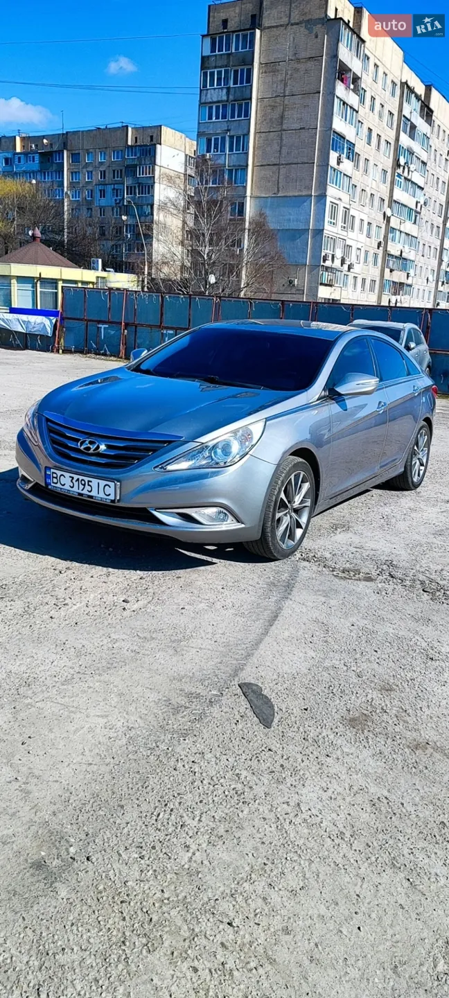 Hyundai Sonata, 2013