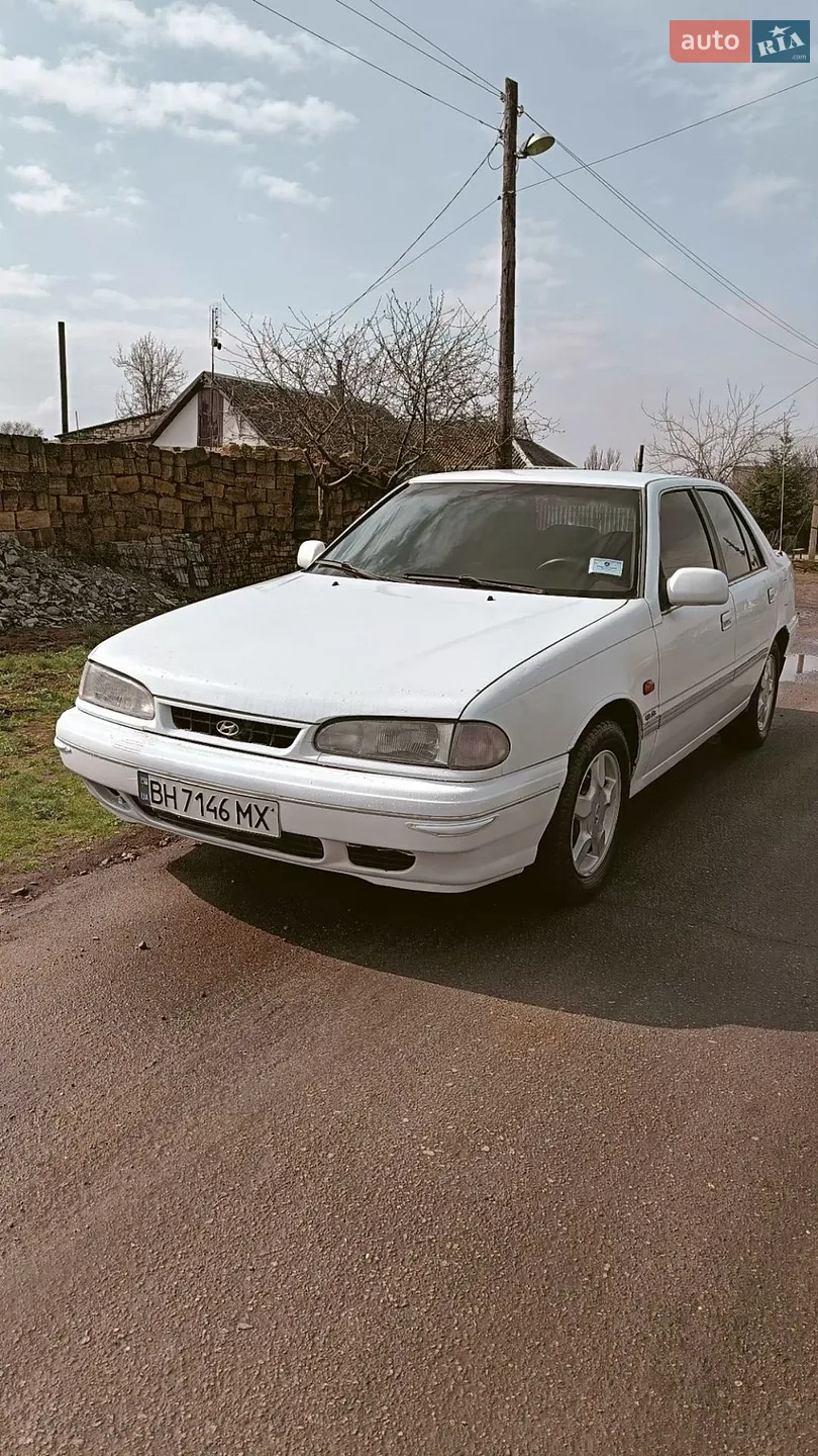 Hyundai Sonata, 1993