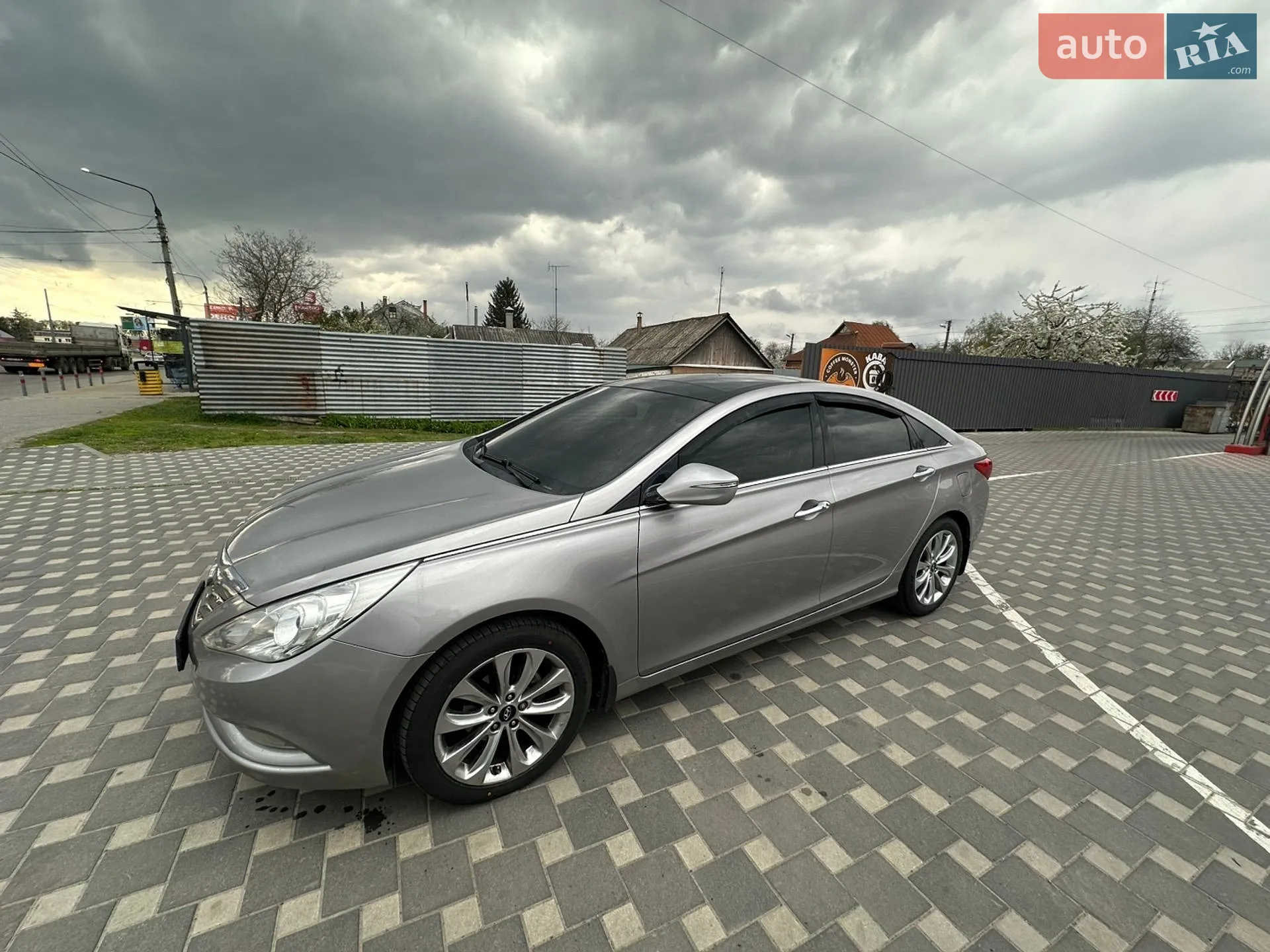 Hyundai Sonata, 2010