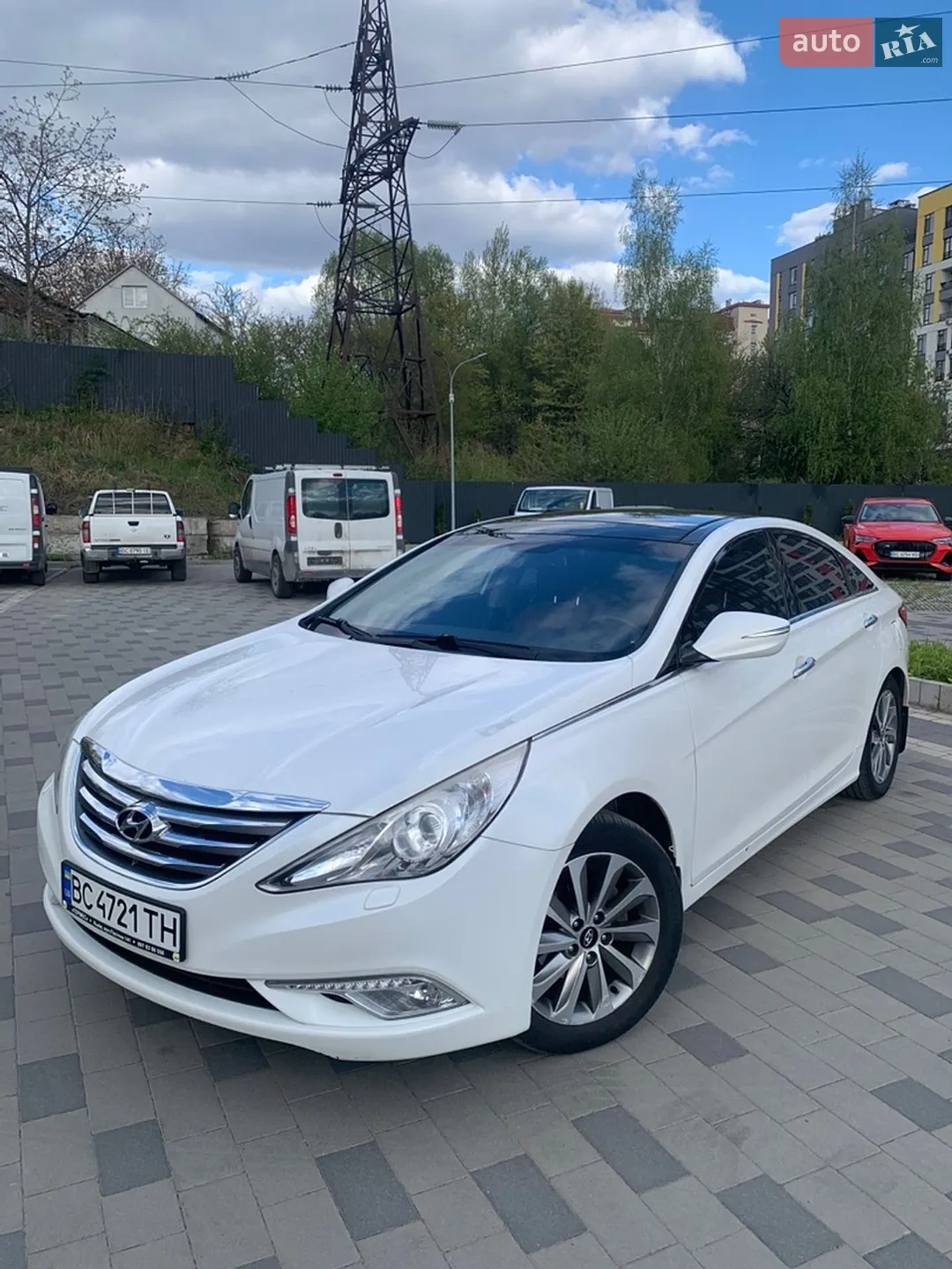 Hyundai Sonata 2013 — 1