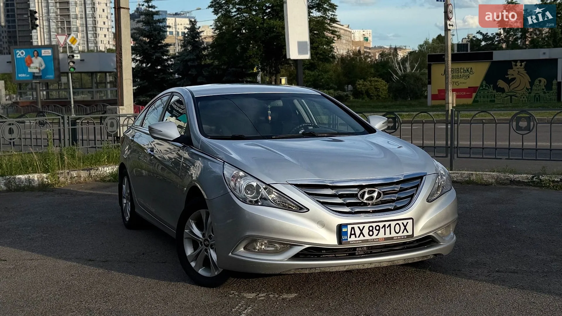 Hyundai Sonata, 2011