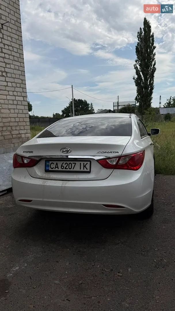 Hyundai Sonata, 2012