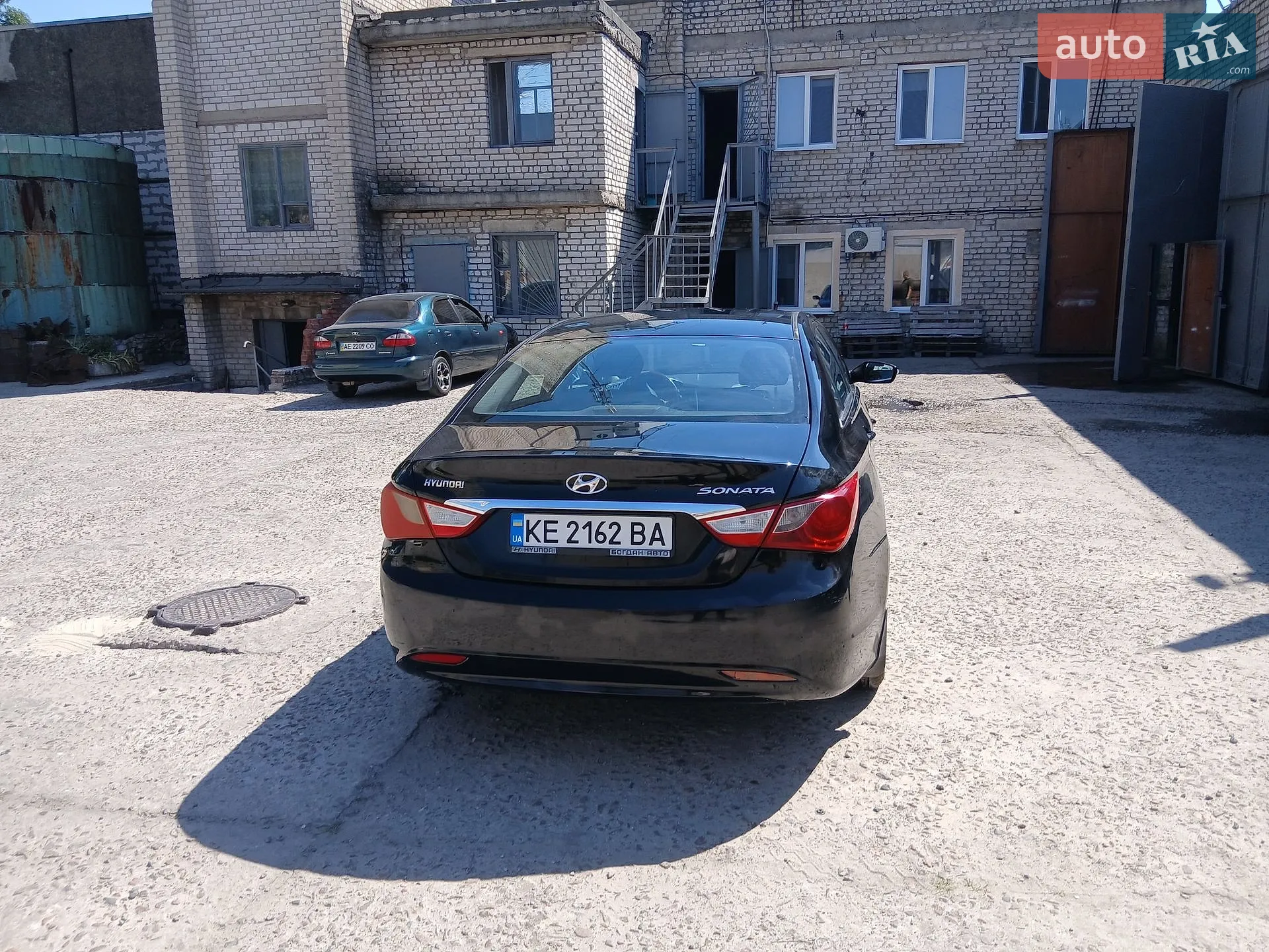 Hyundai Sonata, 2011