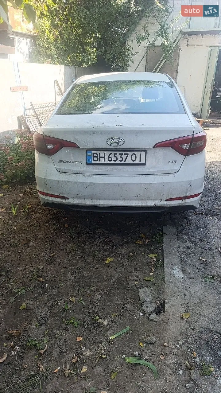 Hyundai Sonata, 2016