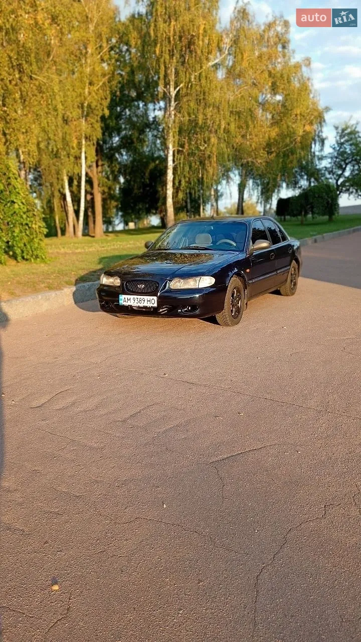 Hyundai Sonata, 1998