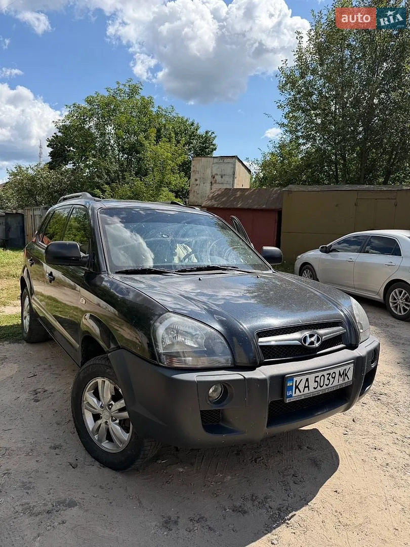 Hyundai Tucson, 2011