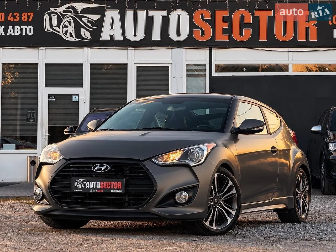 Hyundai Veloster, 2015