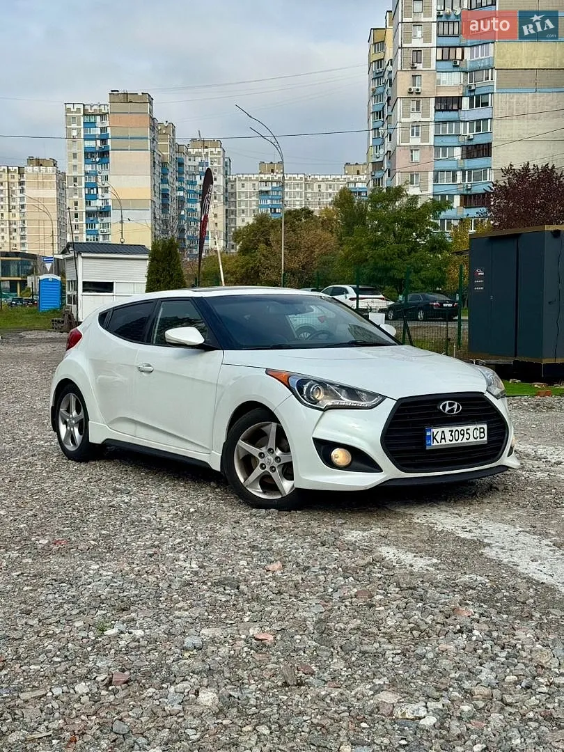 Hyundai Veloster, 2015