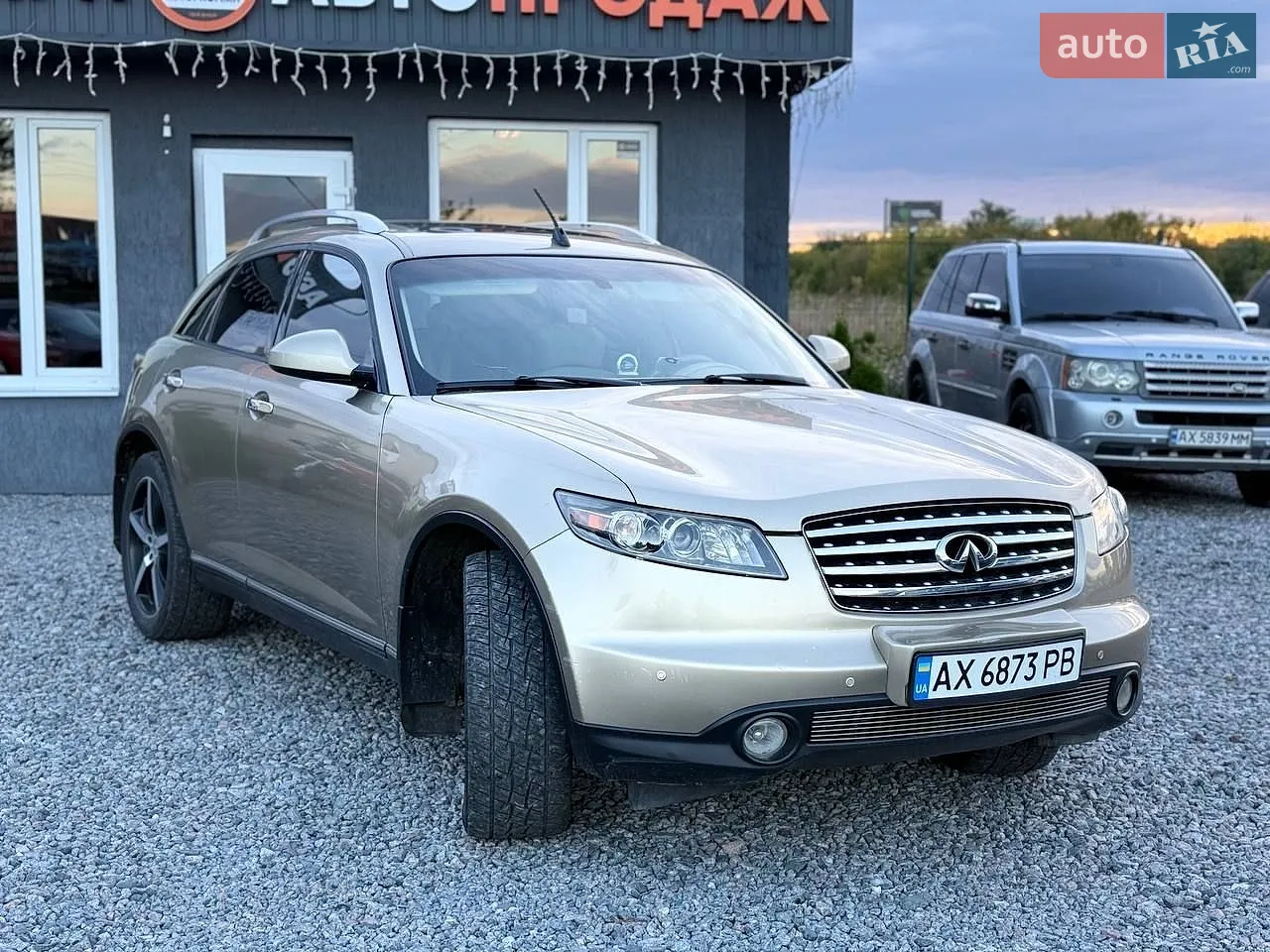 Infiniti FX 35, 2005