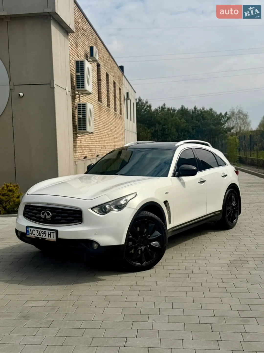 Infiniti FX 37, 2010