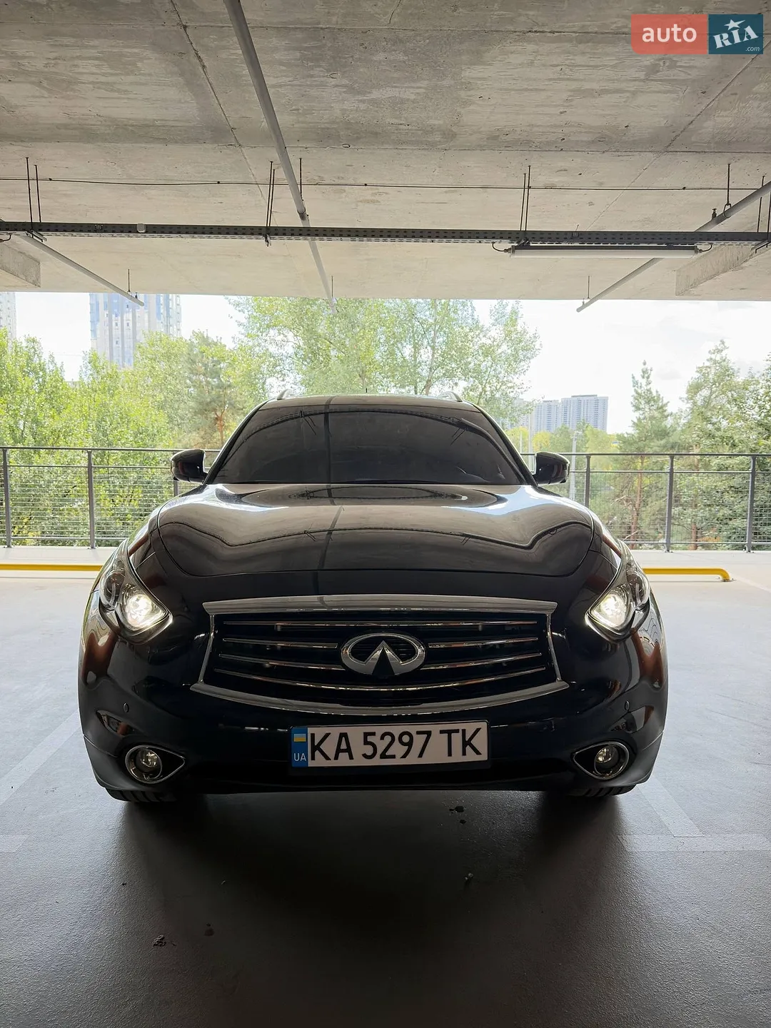 Infiniti FX 37, 2012